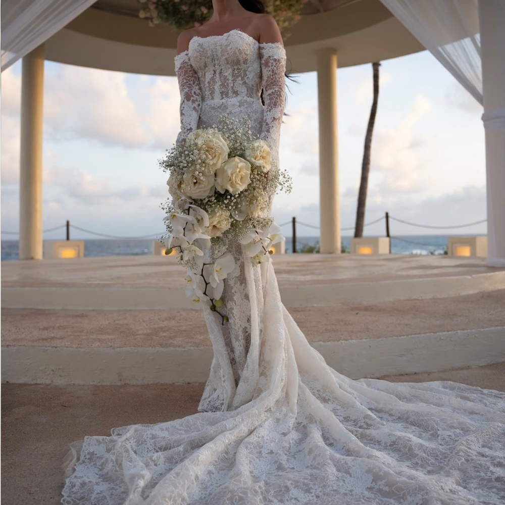 Netta benshabu Diana gown